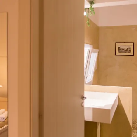 Πανσιόν La Casa Di Nini *
