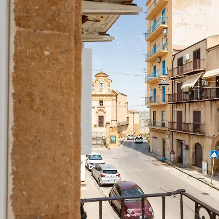 Πανσιόν La Casa Di Nini