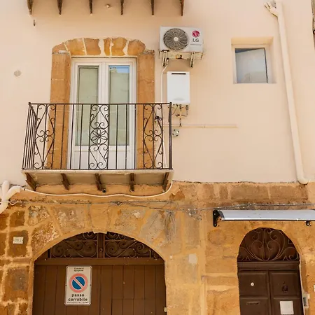 La Casa Di Nini Πανσιόν *