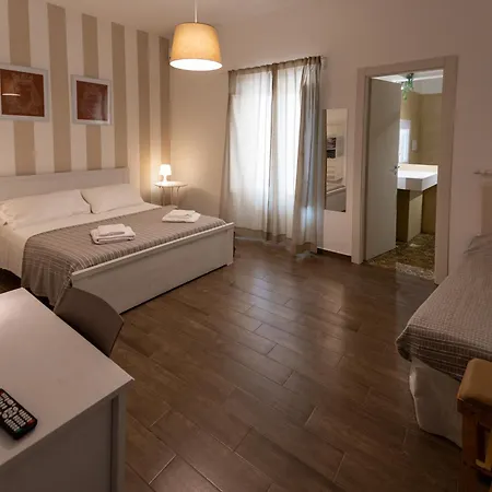 Πανσιόν La Casa Di Nini